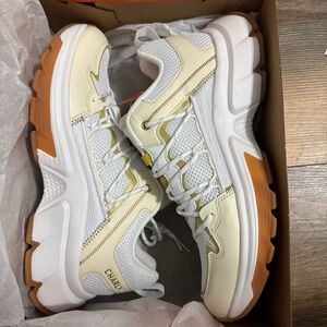 Charly Women’s Survivor White And Gold Chunky Sole Sneakers Size 11 NIB